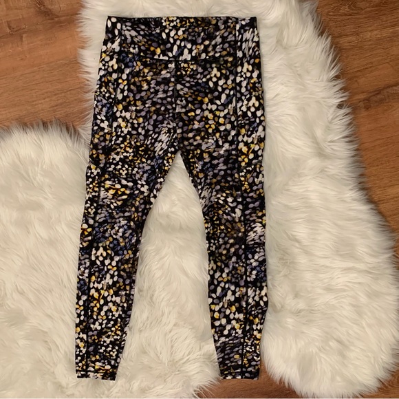 Lululemon Speed Up Tight 28” Metropolis Glow Multi 8 Full on Luxtreme Worn Once - Picture 1 of 16